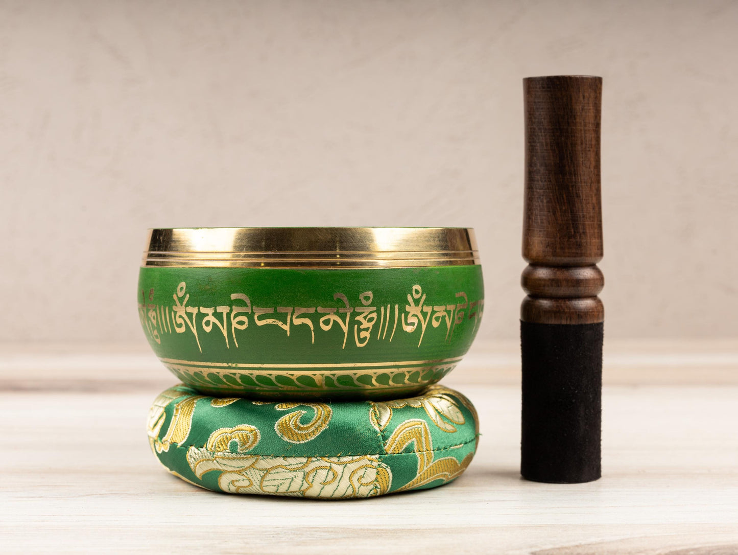 Tibetan Singing Bowl, Buddha's Eye Design, Meditation Bowl, Sound Bowl Chakra Healing, Handcrafted Singing Bowl Set, Spiritual Wellness Gift