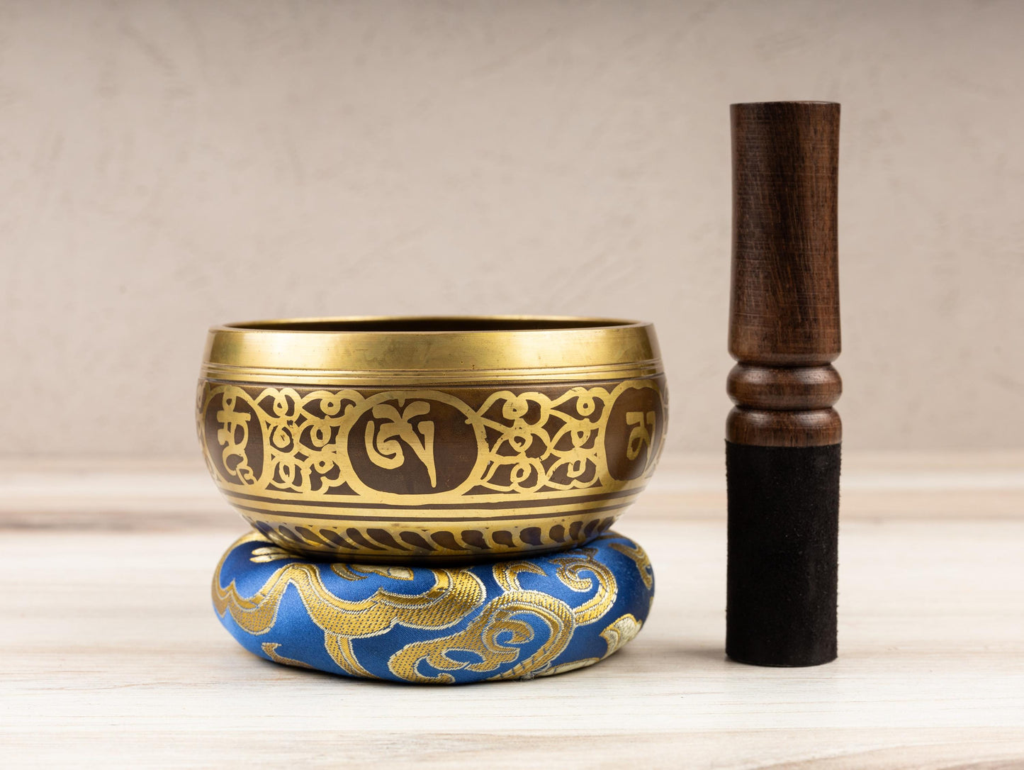 Tibetan Singing Bowl, Conch Design, Meditation Bowl, Sound Bowl Chakra Healing, Handcrafted Singing Bowl Set, Spiritual Wellness Gift