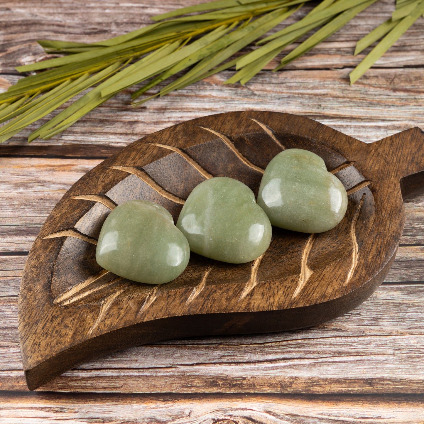 Green Aventurine Heart Palm Stone, Polished Crystal Stone for Chakra Balancing, Meditation, Spiritual and Crystal Gift