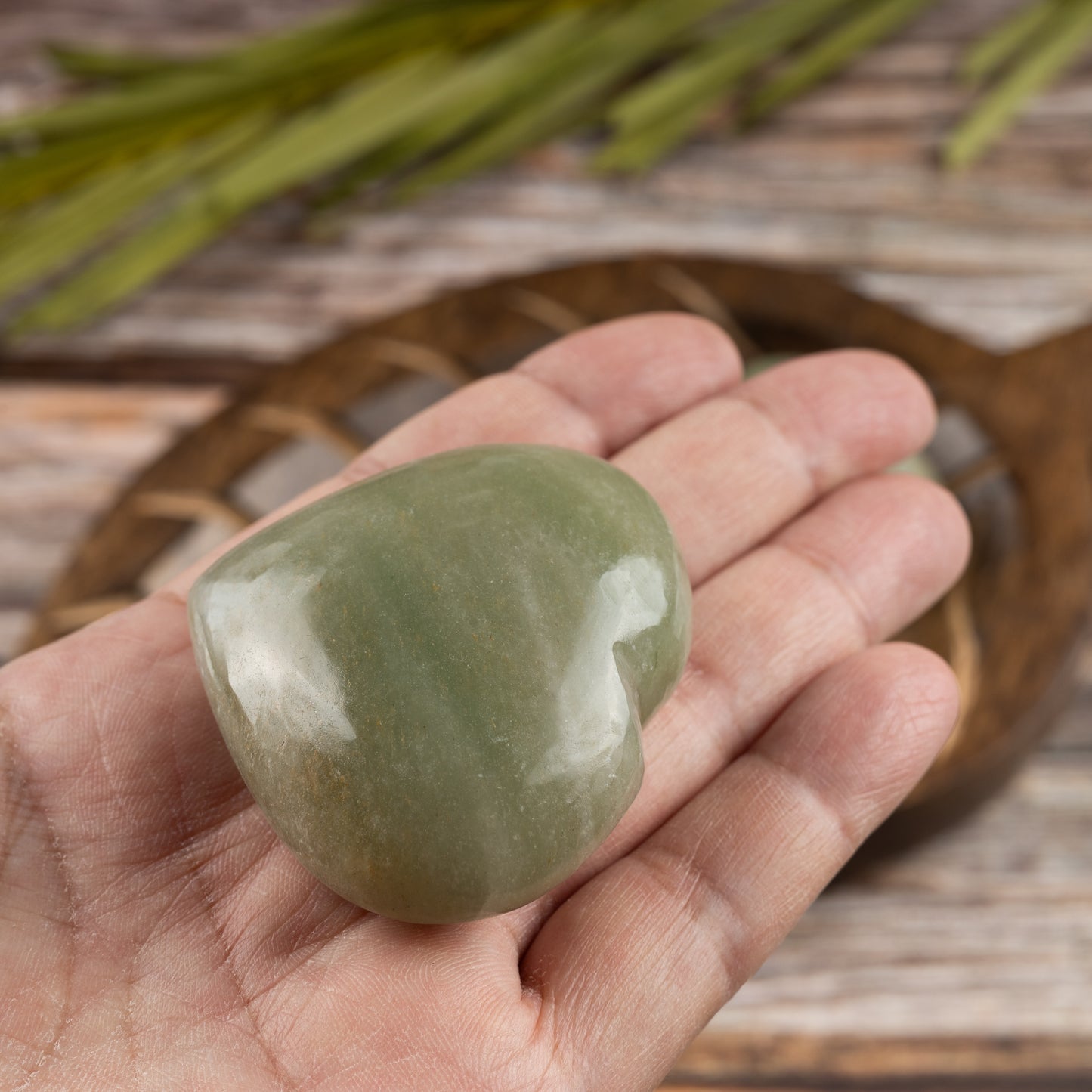 Green Aventurine Heart Palm Stone, Polished Crystal Stone for Chakra Balancing, Meditation, Spiritual and Crystal Gift
