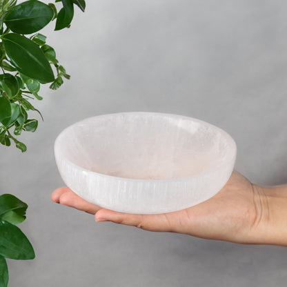 5.5" Selenite Bowl Round, Selenite Crystal Cleansing Bowl, Healing Crystals & Stones, Spiritual Crystal Decor