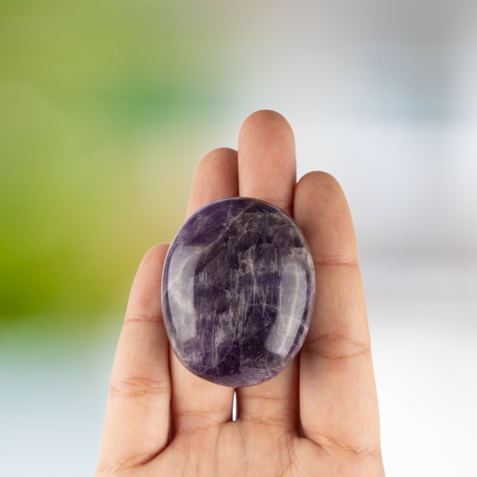 Amethyst Palm Stone Crystal - Natural Healing Stone for Anxiety Relief & Meditation - Polished Amethyst Worry Stone - Spiritual Gift