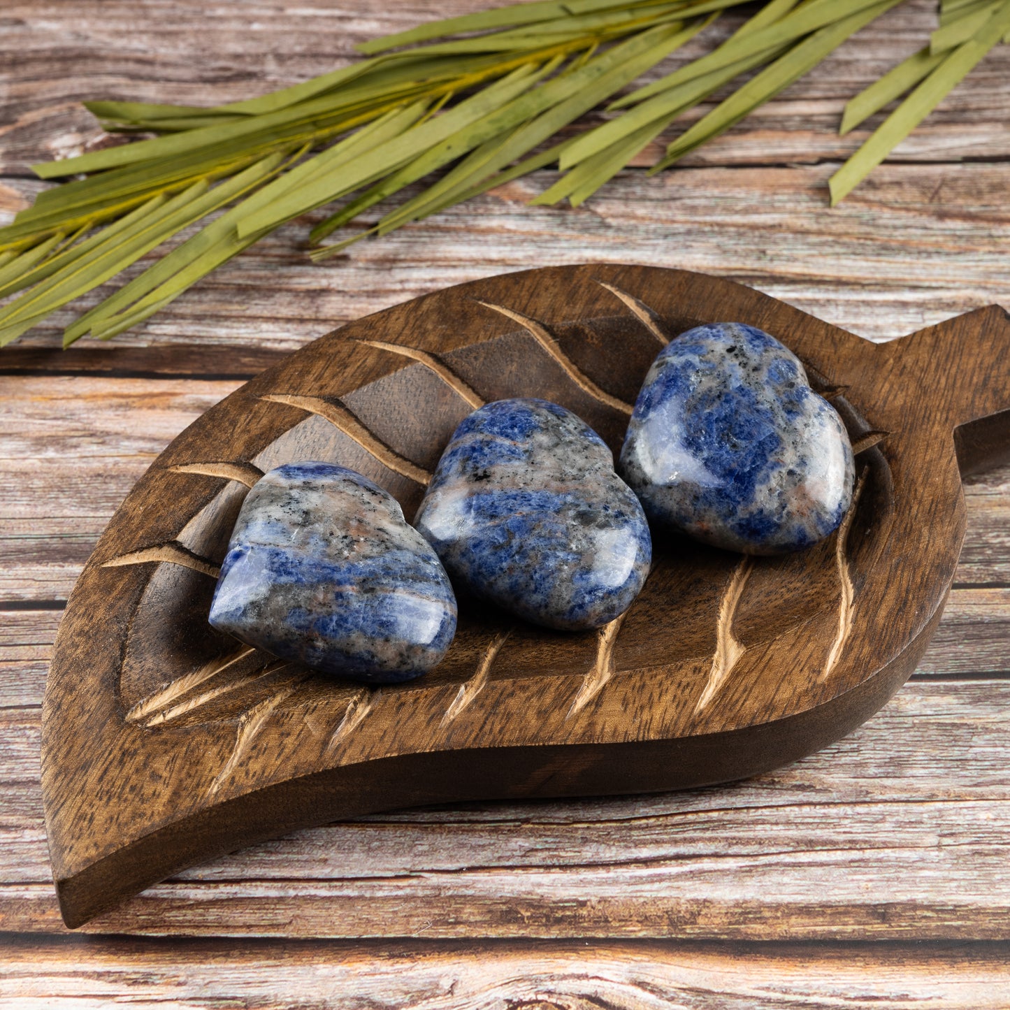 Sodalite Heart Palm Stone Crystal - Natural Healing Stone for Anxiety Relief & Meditation - Polished Sodalite Worry Stone - Spiritual Gift