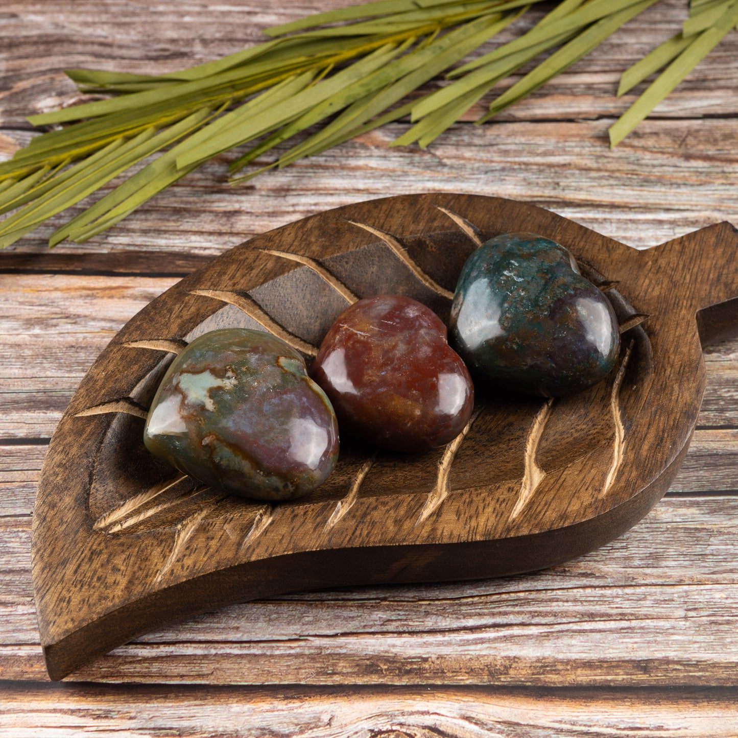 Bloodstone Heart Palm Stone Crystal - Natural Healing Stone for Anxiety Relief & Meditation - Polished Bloodstone Worry Stone - Spiritual Gift