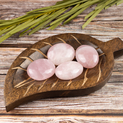 Rose Quartz Palm Stone Crystal - Natural Healing Stone for Anxiety Relief & Meditation - Polished Rose Quartz Worry Stone - Spiritual Gift