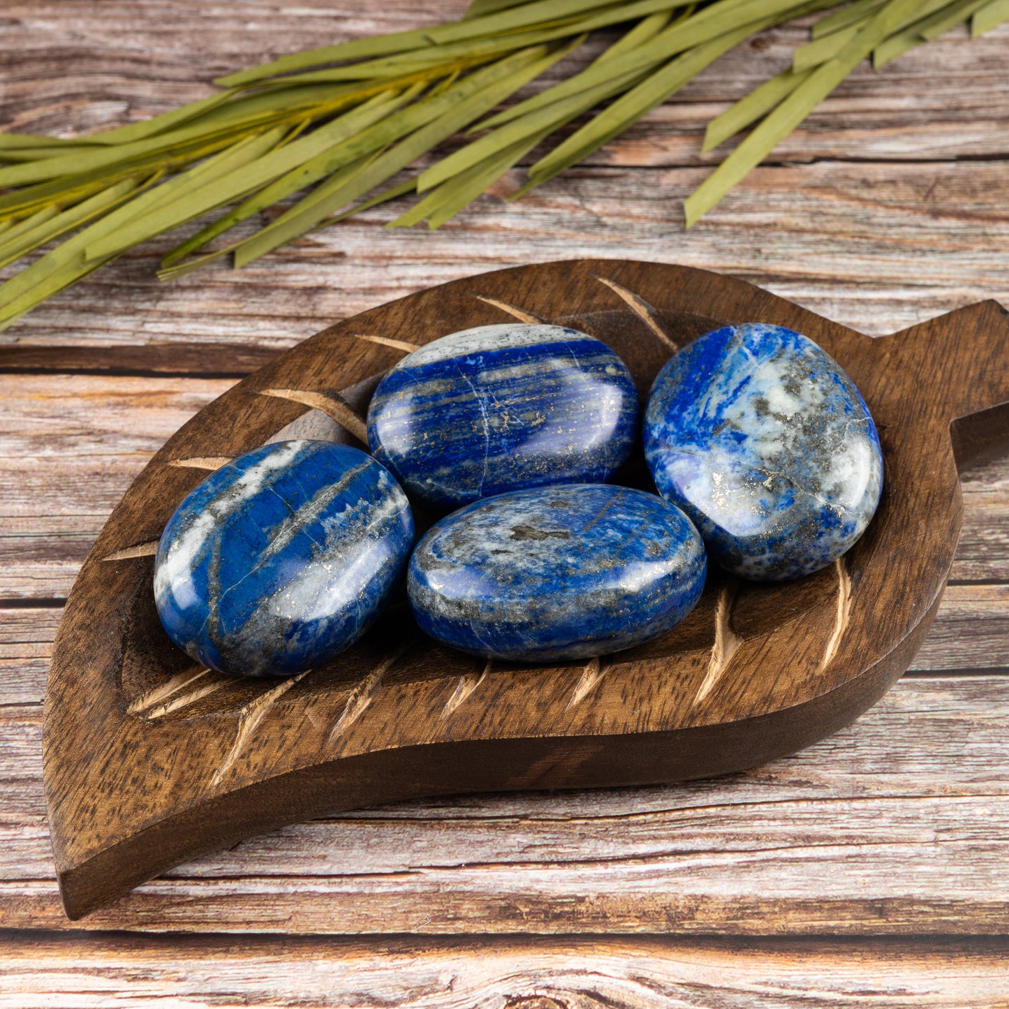 Lapis Lazuli Palm Stone Crystal - Natural Healing Stone for Anxiety Relief & Meditation - Polished Lapis Lazuli Worry Stone - Spiritual Gift