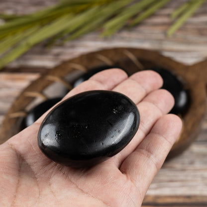 Black Tourmaline Palm Stone Crystal - Natural Healing Stone for Anxiety Relief & Meditation - Polished Black Tourmaline Worry Stone - Spiritual Gift