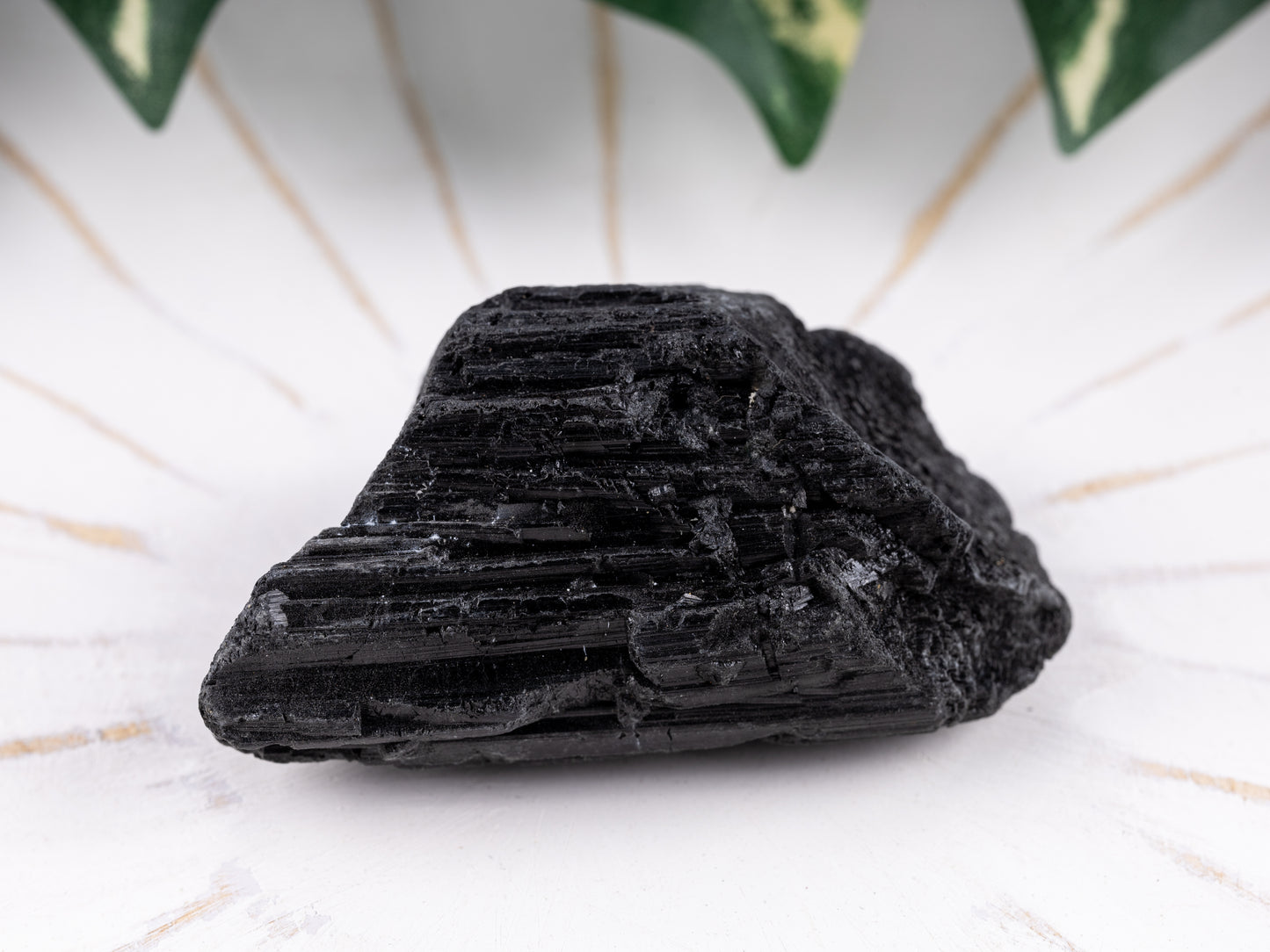 Black Tourmaline Raw Crystal Stone - Healing Crystals and Stones for Meditation, Reiki and Chakra Decor - Spiritual Gifts for Women, Men - Reiki Supplies and Protection Crystals