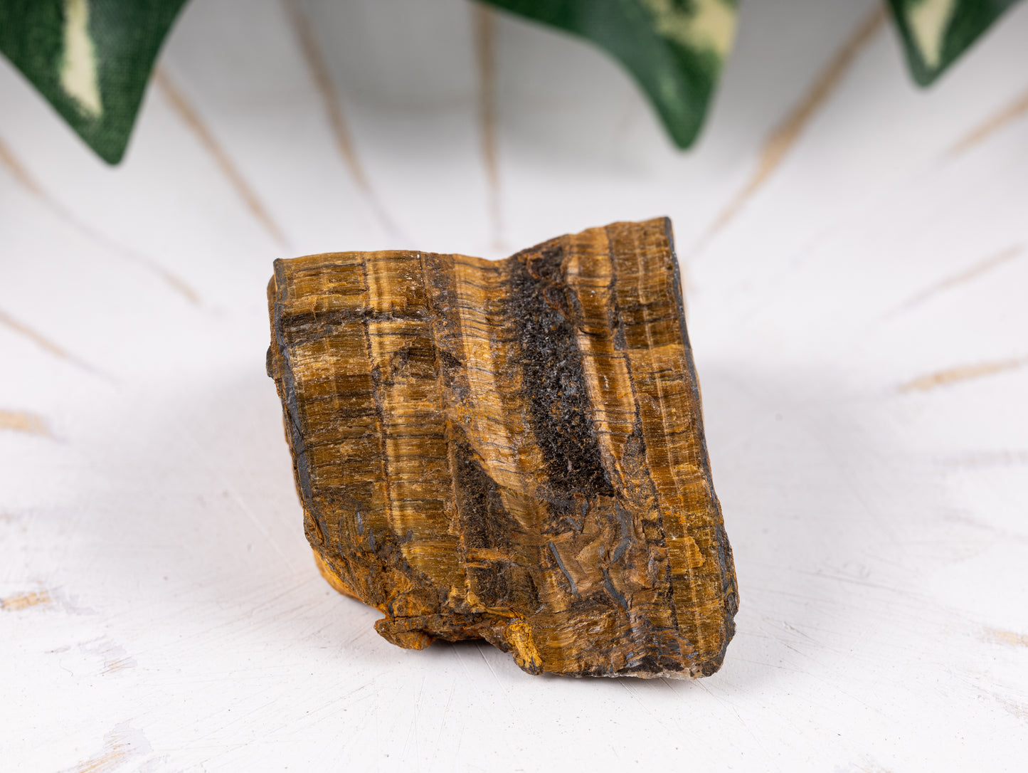 Tigers Eye Raw Crystal Stone - Healing Crystals and Stones for Meditation, Reiki and Chakra Decor - Spiritual Gifts for Women, Men - Reiki Supplies and Zen Decor