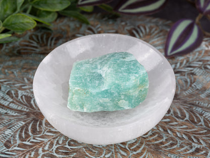 Amazonite Raw Crystal Stone - Healing Crystals and Stones for Meditation, Reiki, and Chakra Decor - Spiritual Gifts for Women, Men - Reiki Supplies and Zen Decor