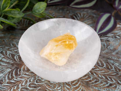 Citrine Raw Crystal Stone - Healing Crystals and Stones for Meditation, Reiki, and Chakra Decor - Spiritual Gifts for Women, Men - Reiki Supplies and Zen Decor