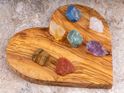 7 Chakra Stones Set with Clear Quartz, Amethyst, Lapis Lazuli, Green Aventurine, Citrine, Carnelian, & Red Jasper - Natural Raw Crystals and Healing Stones with Spiral Cage Necklace & Velvet Pouch