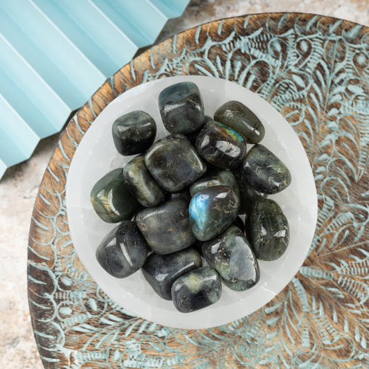 Labradorite Crystal Tumble Stone - Authentic Polished Stone for Meditation, Spiritual Gifts, Chakra Healing, Reiki, & Energy Work