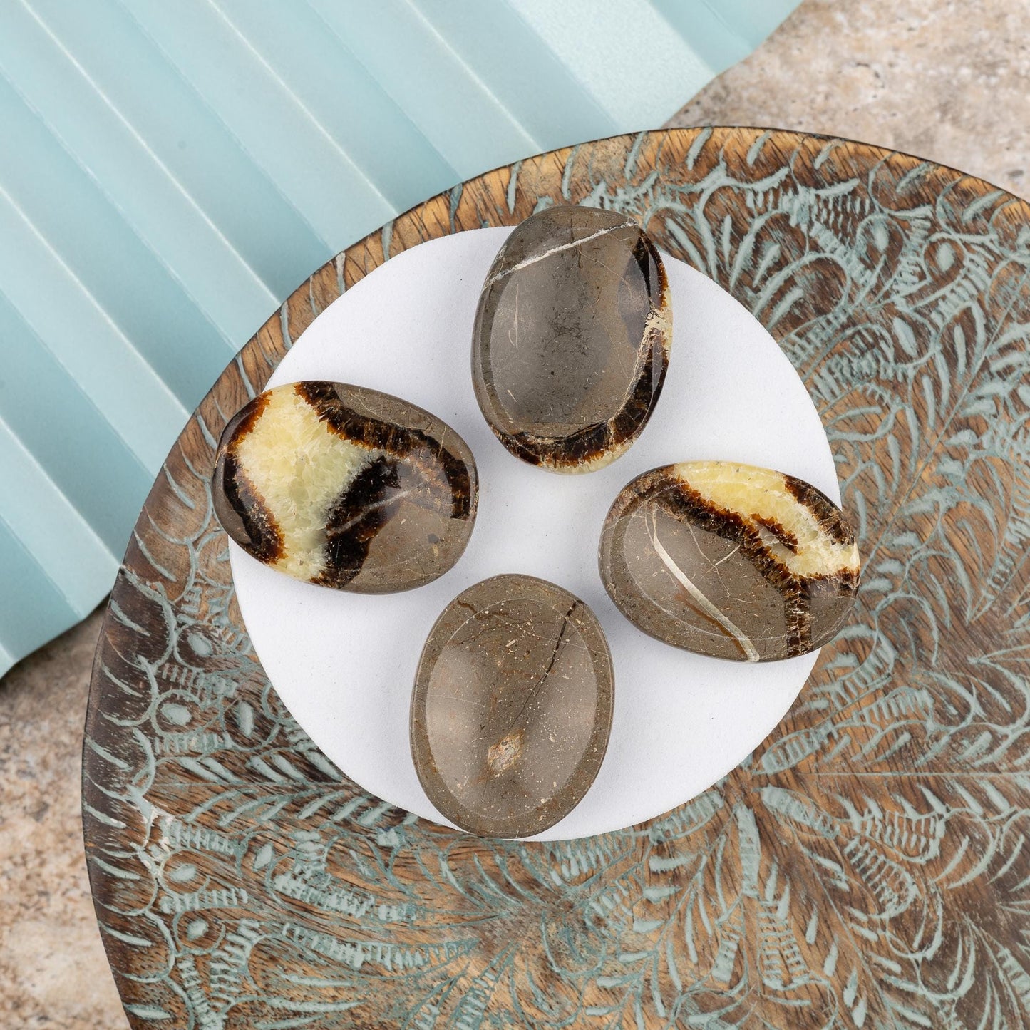 Septarian Worry Stone for Anxiety Relief, Healing Crystals and Natural Energy Healing Thumb Stone, Perfect Meditation & Spiritual Gift